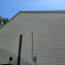 Professional-Roof-Soft-Wash-in-LPGA-Daytona-Beach-FL 0