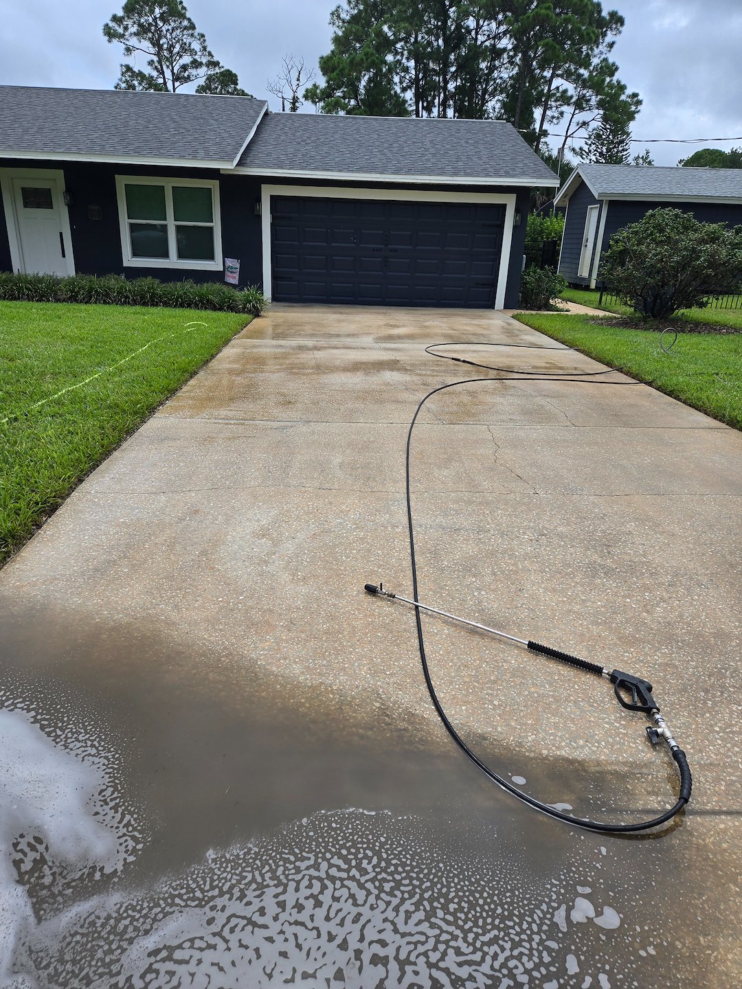 Top tier house wash in DeBary Fl Thumbnail