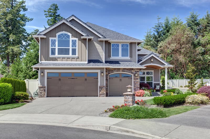 Exterior House Cleaning Image